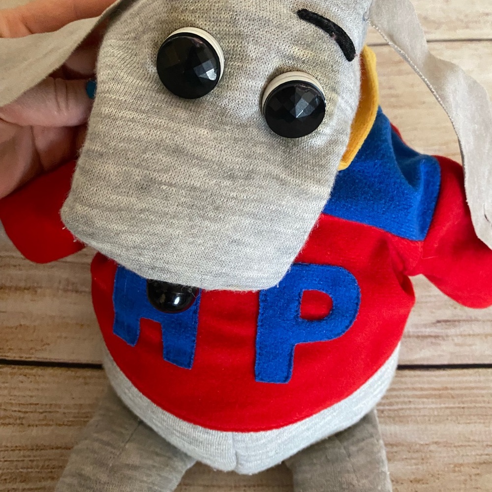Hush Puppy puppet from Lamb Chop show